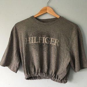 Grey tommy tee with elastic waist